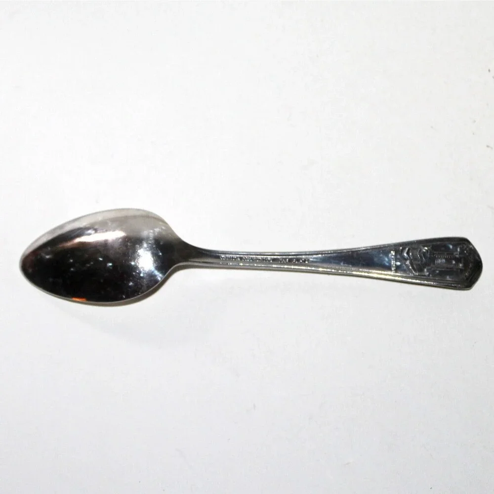 Chicago World’s Fair 1933 1934 Spoon Oneida Silver Plated Hall of Science